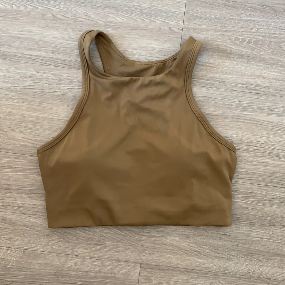 Paragon top